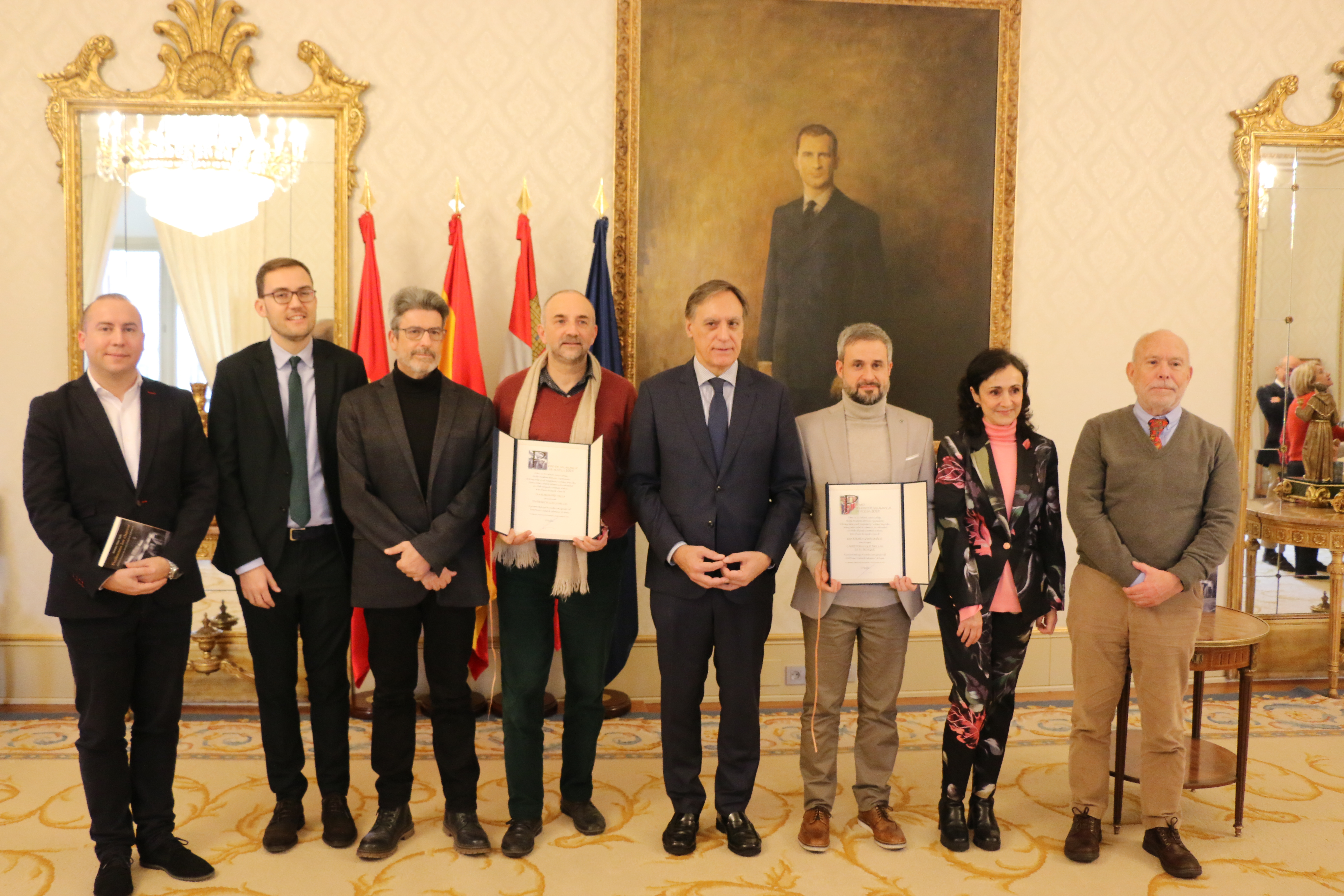 Foto de familia de la entrega de los premios.