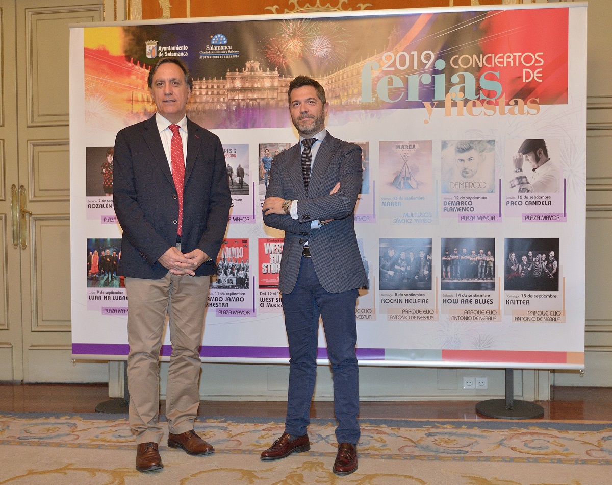 El alcalde de Salamanca  Carlos Garcia Carbayo  y el concejal de Festejos  Julio Lopez Revuelta