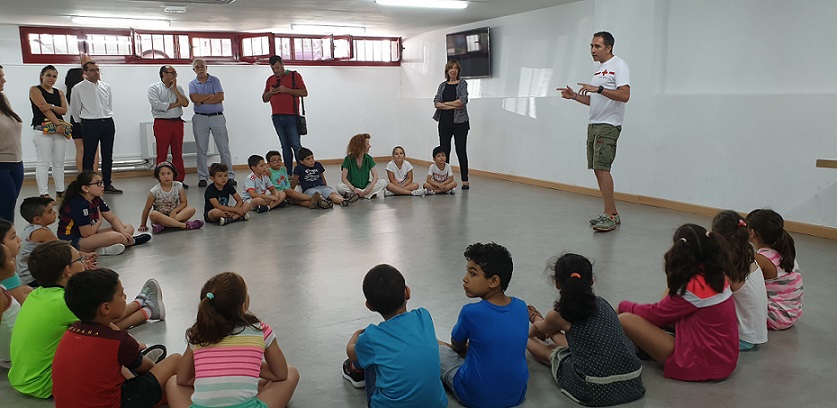 Taller de primeros auxilios en el Centro Luis Vives