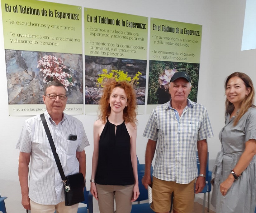 Visita a la sede de El Telefono de la Esperanza
