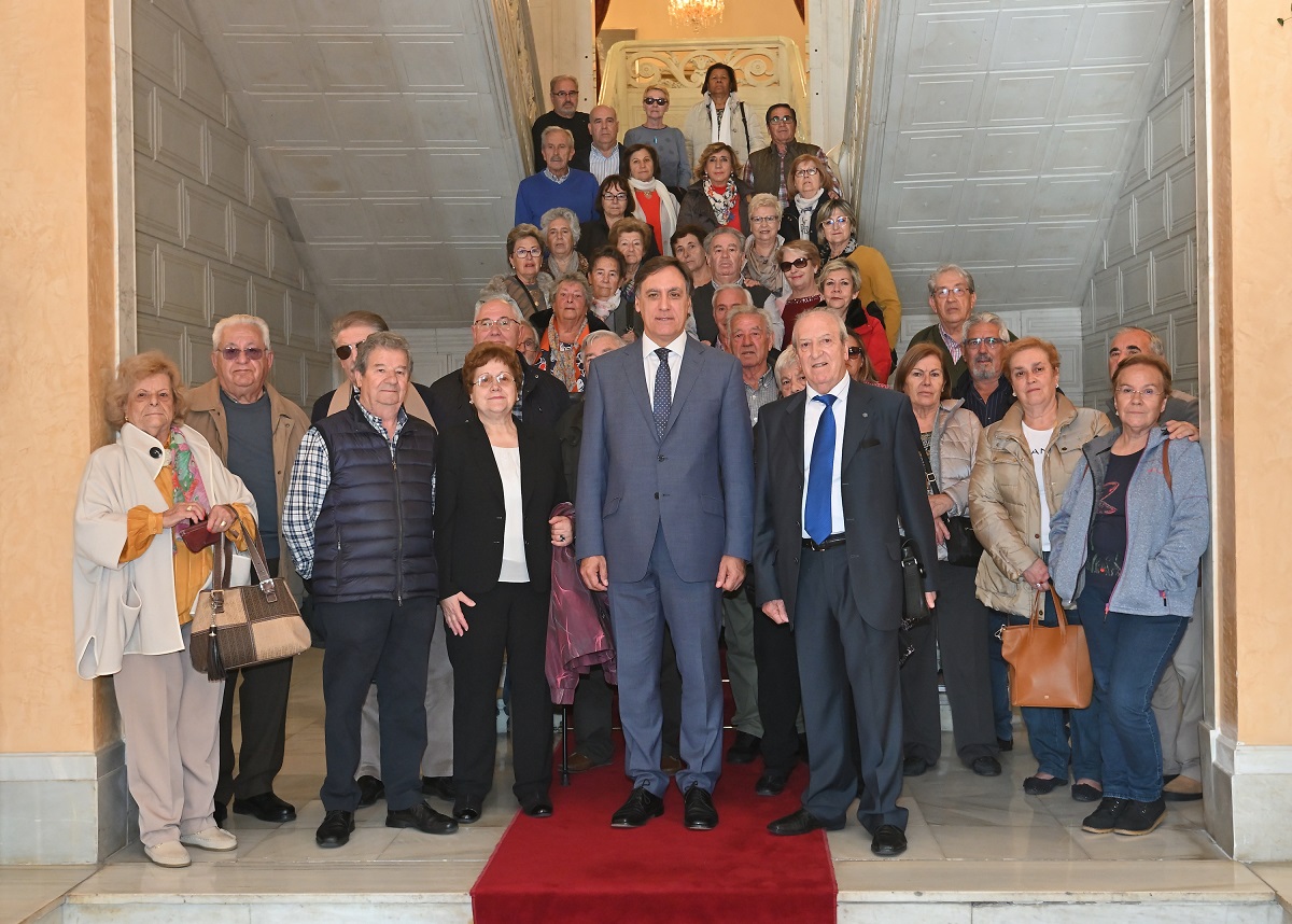 El alcalde con la Casa de Salamanca en Leganes y Hogar del Pensionista de Soto del Real