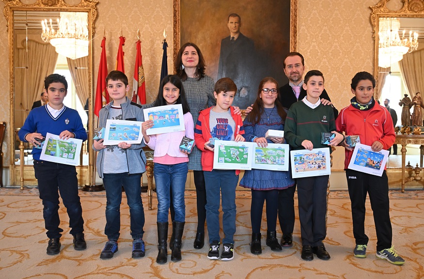 Miryam Rodriguez y Francisco Javier Rodriguez con los ganadores