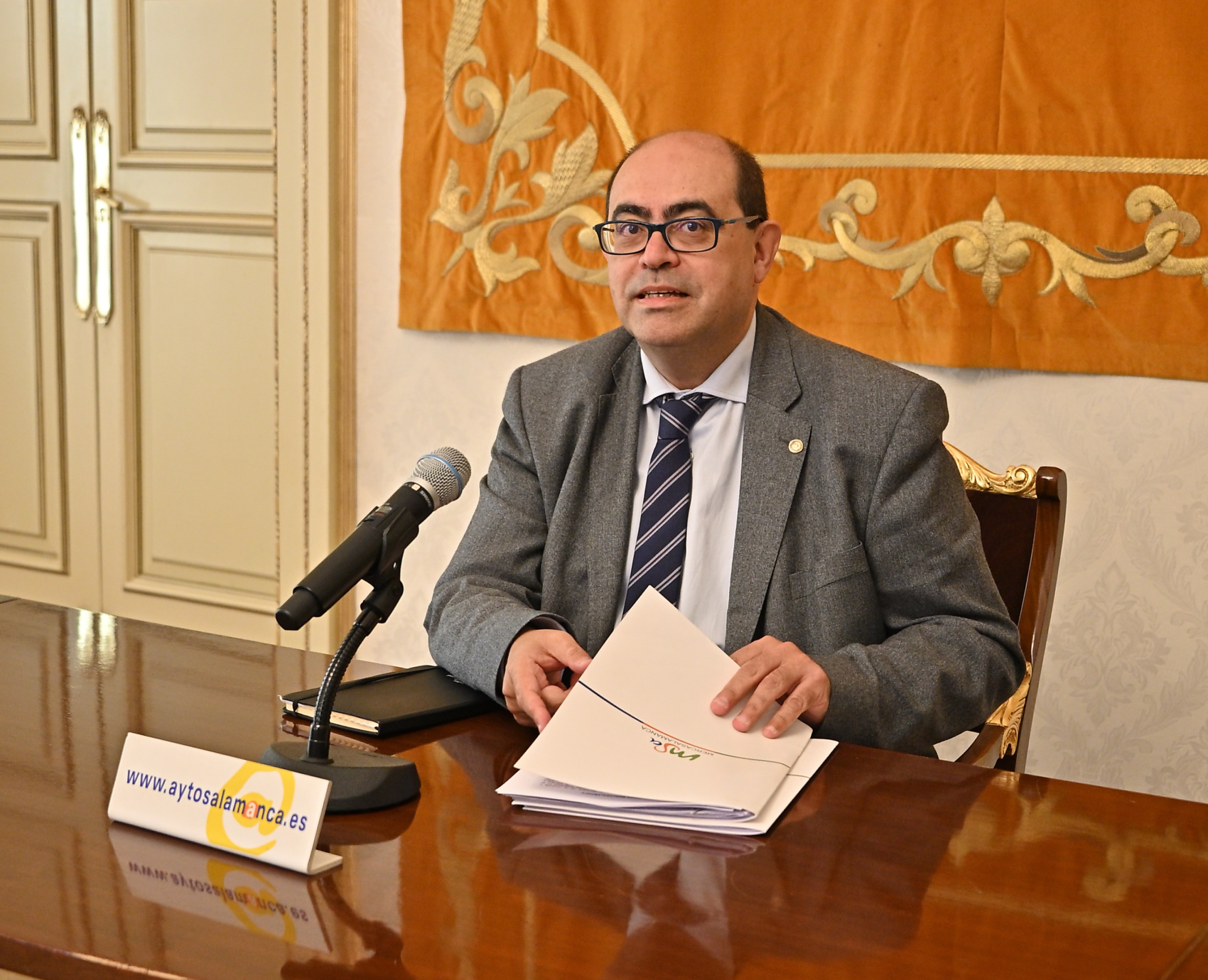 El concejal de Hacienda  Fernando Rodriguez  durante la presentacion