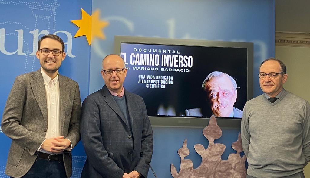 Presentacion del documental  El camino inverso  sobre la figura del Dr. mariano barbacid