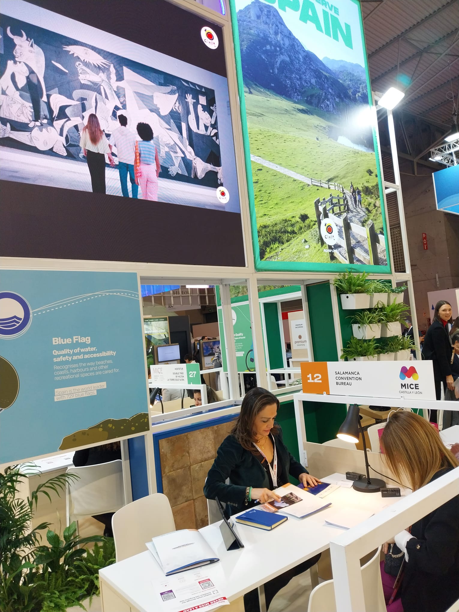 Salamanca se promociona como destino de turismo de negocios en la Feria IBTM 2023 de Barcelona