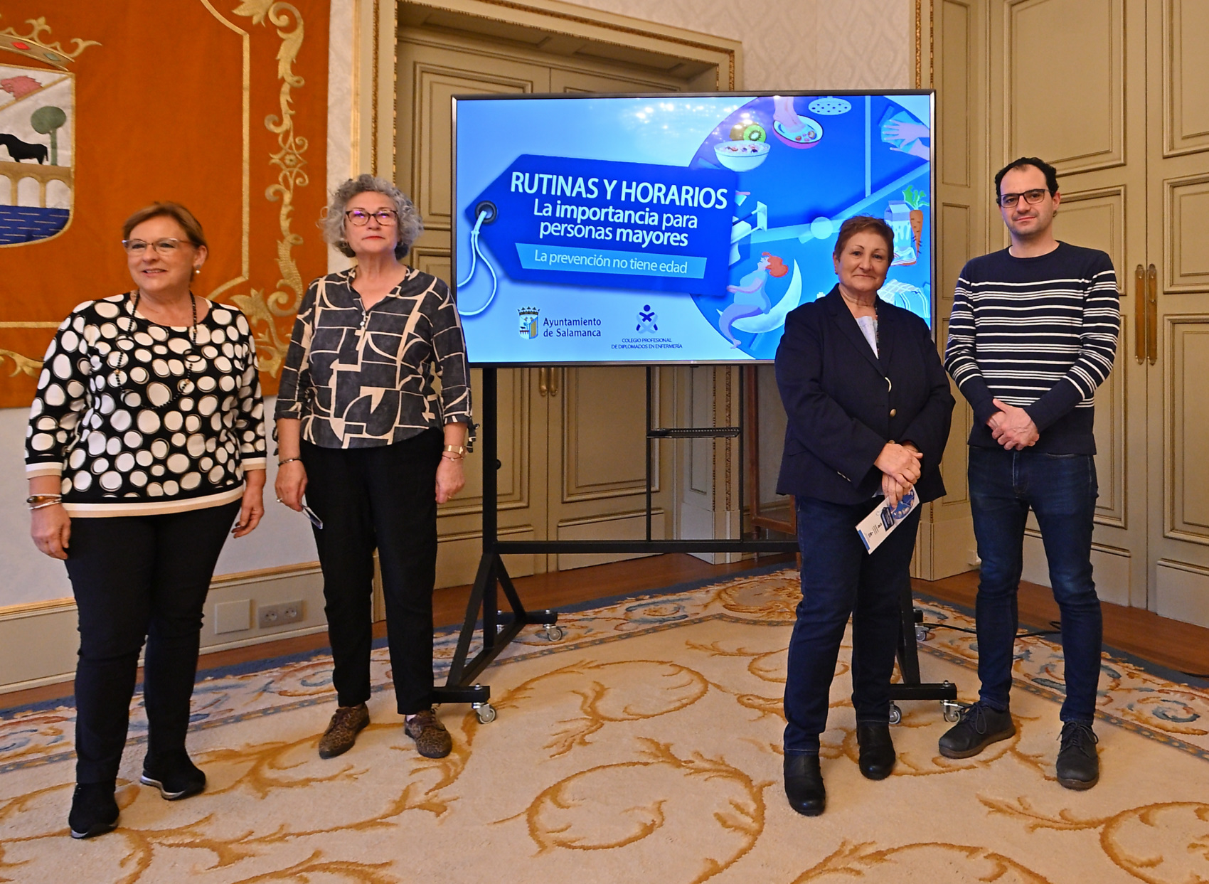 Presentacion del cuadernillo sobre habitos y rutinas para personas mayores