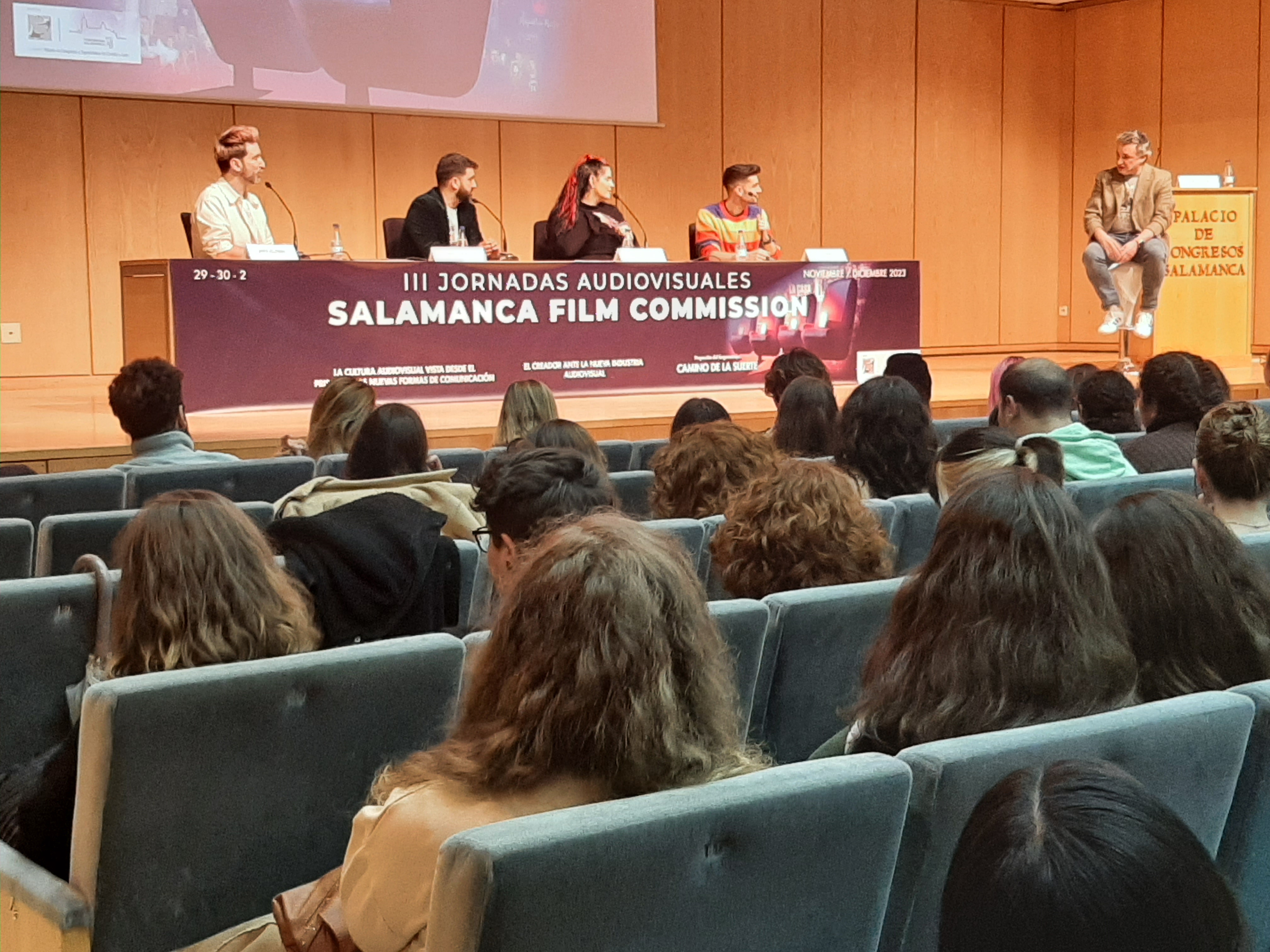 Exito de publico en las mesas redondas y  masterclass