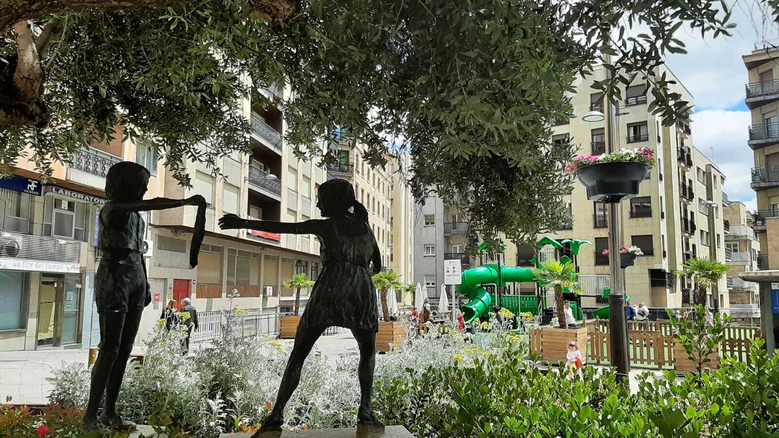 Abierta la convocatoria para la concesion de las ayudas por nacimiento o adopcion
