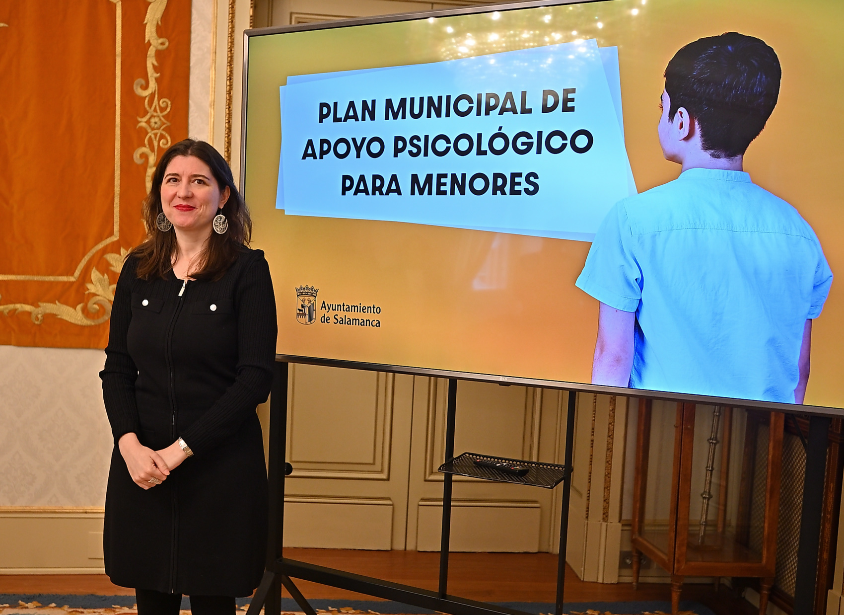 Presentacion del programa de apoyo psicologico para menores
