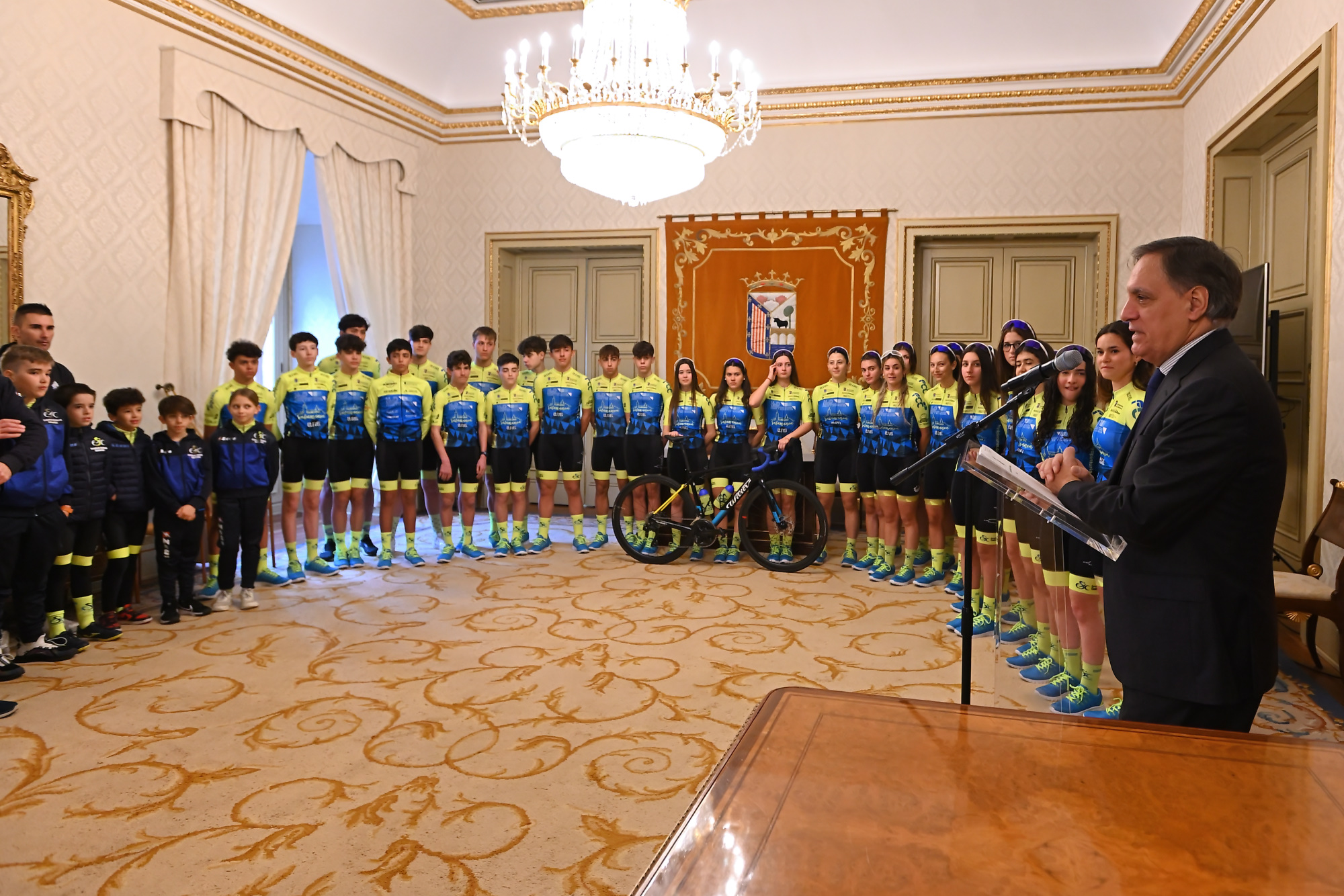 Presentacion del nuevo maillot del Club Deportivo El Tubular Elite