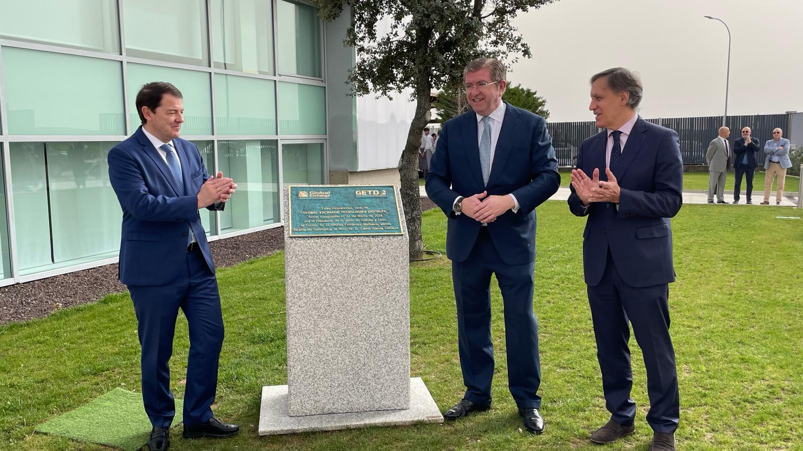 El alcalde participa en la inauguracion del Centro de Tecnologias Digitales de Global Exchange