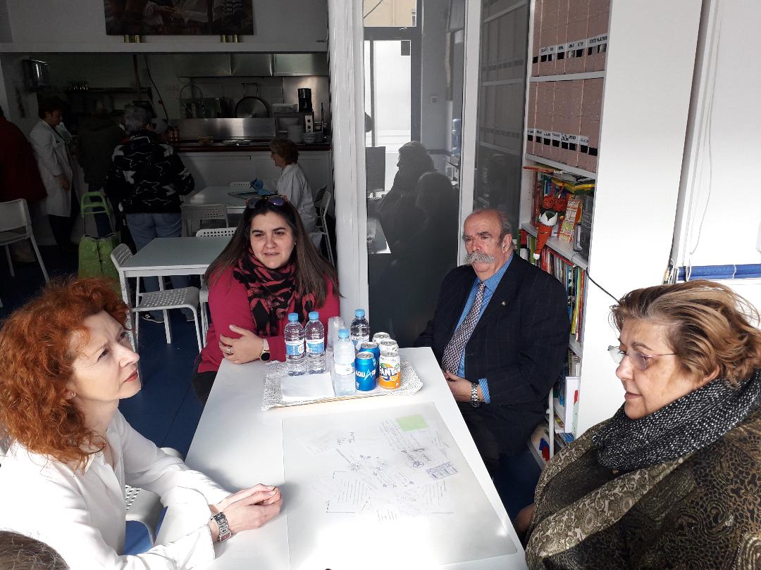 Ana Suarez durante su visita a la Asociacion  Amigos del Silencio y la Felicidad