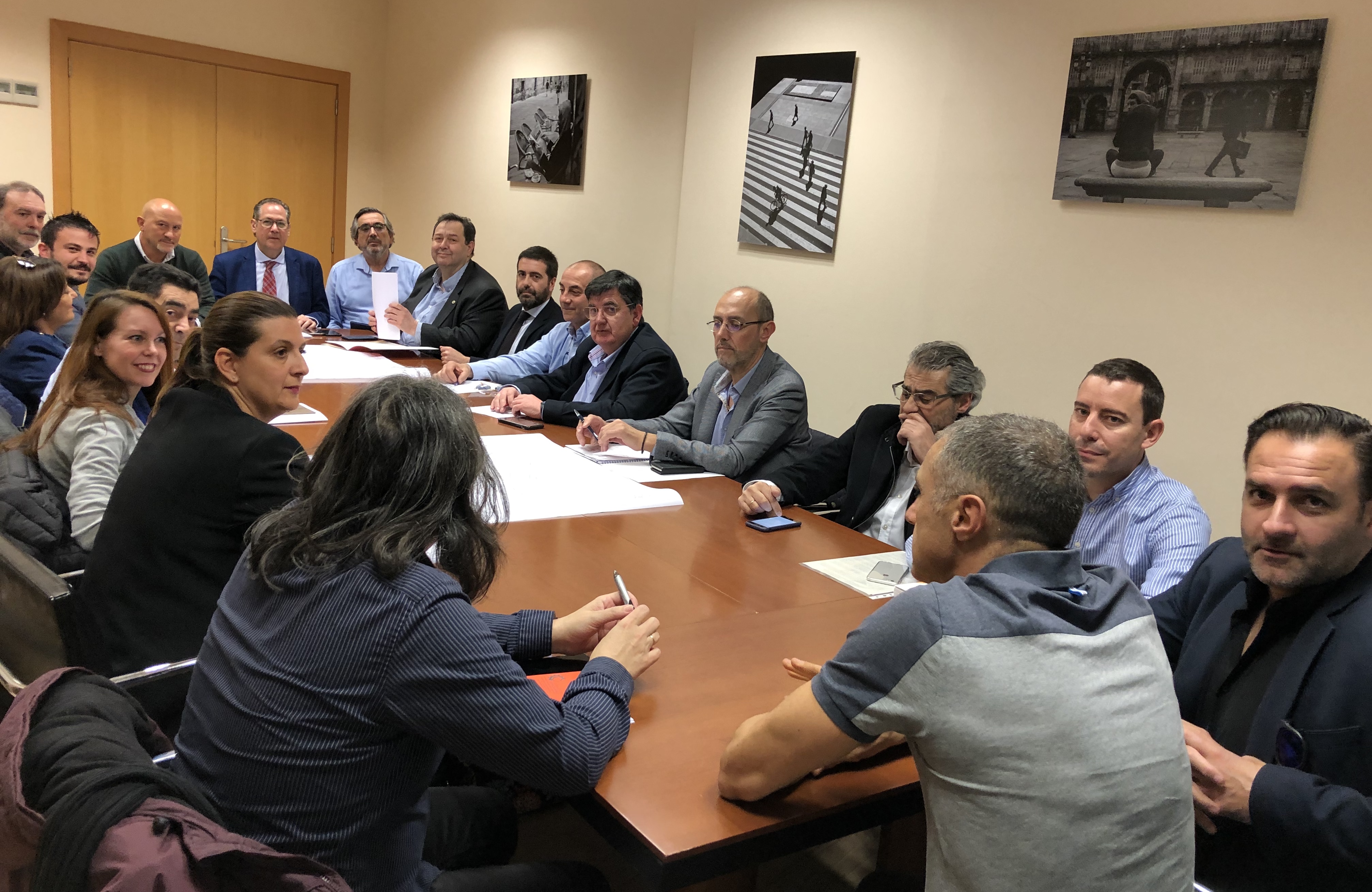 Reunion del grupo de trabajo de carga y descarga