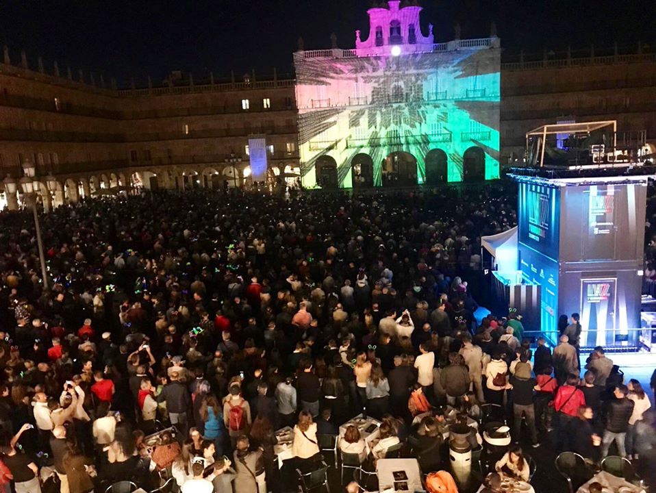 Festival Luz y Vanguardias en la Plaza Mayor de Salamanca
