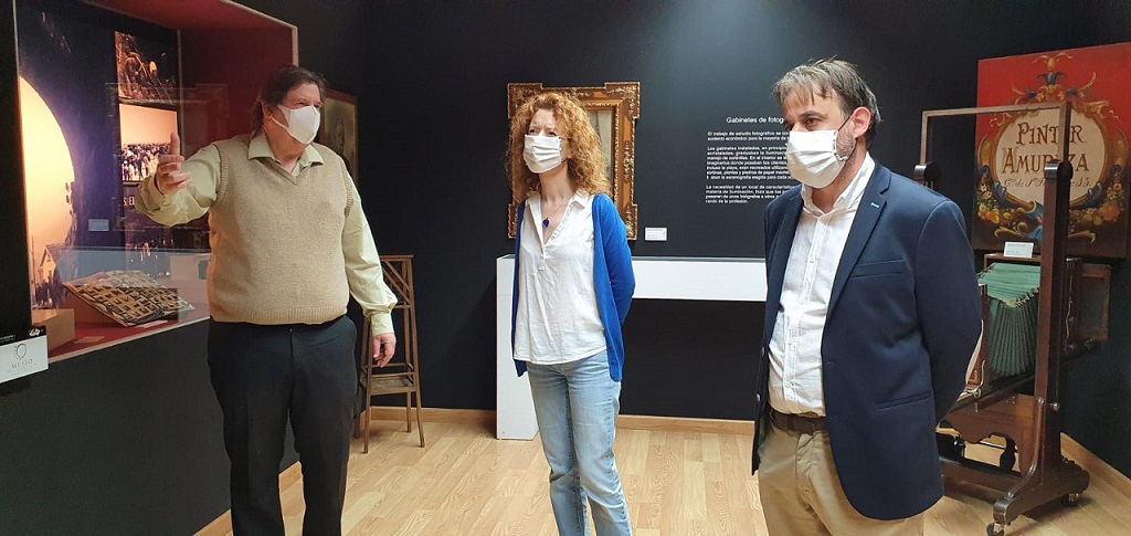 Ana Suarez y Fernando Castano en el Museo del Comercio