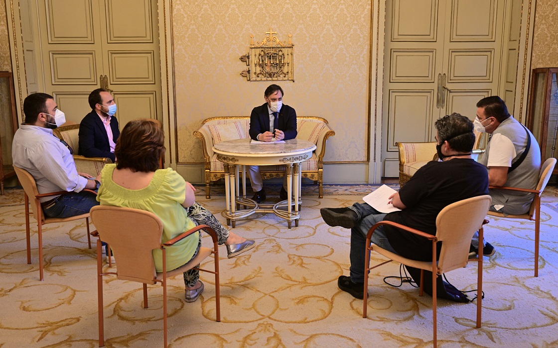 Participantes en la reunion en el Ayuntamiento de Salamanca