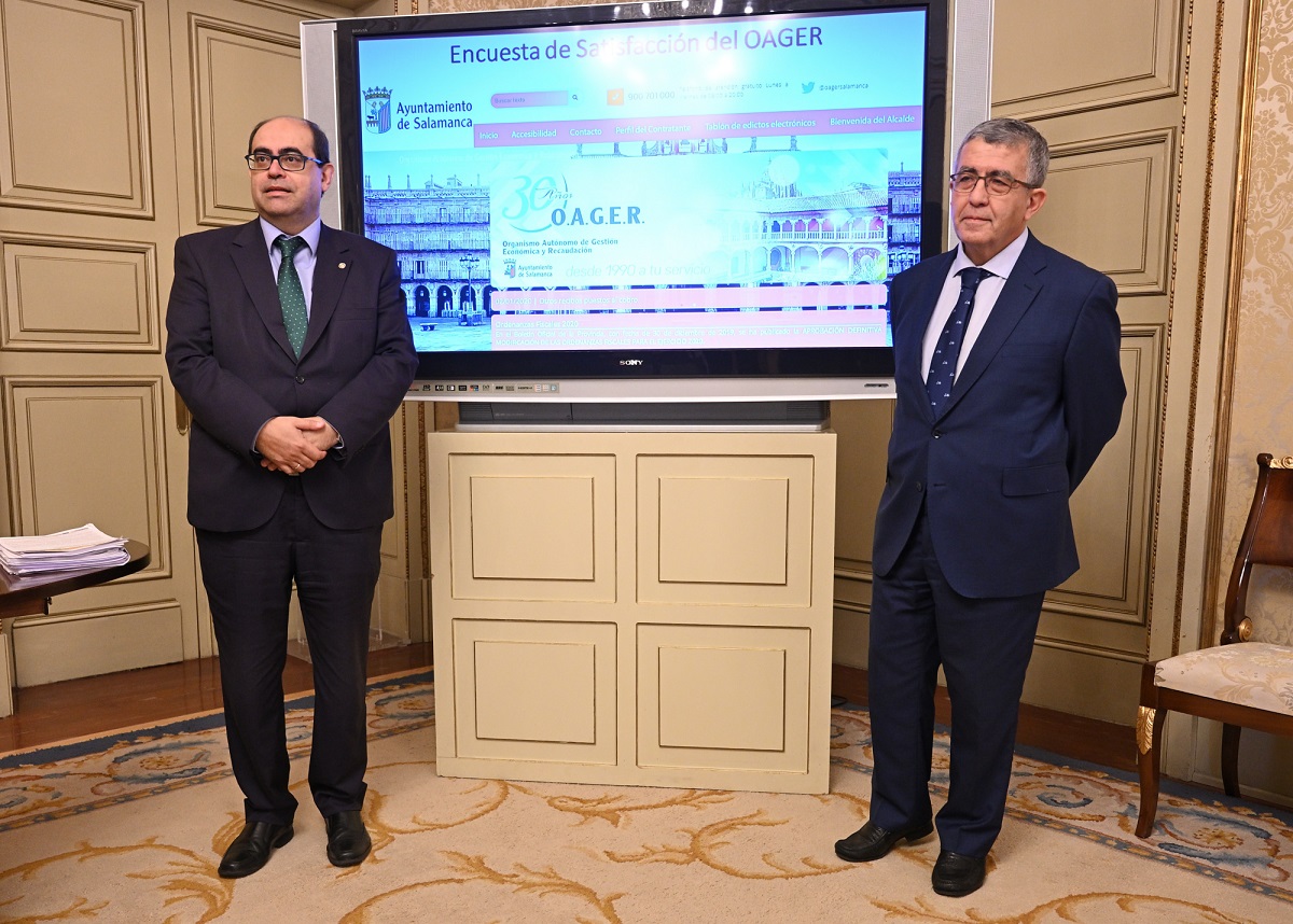 El concejal de Hacienda   Fernando Rodriguez  y el gerente del OAGER  Valentin Perez
