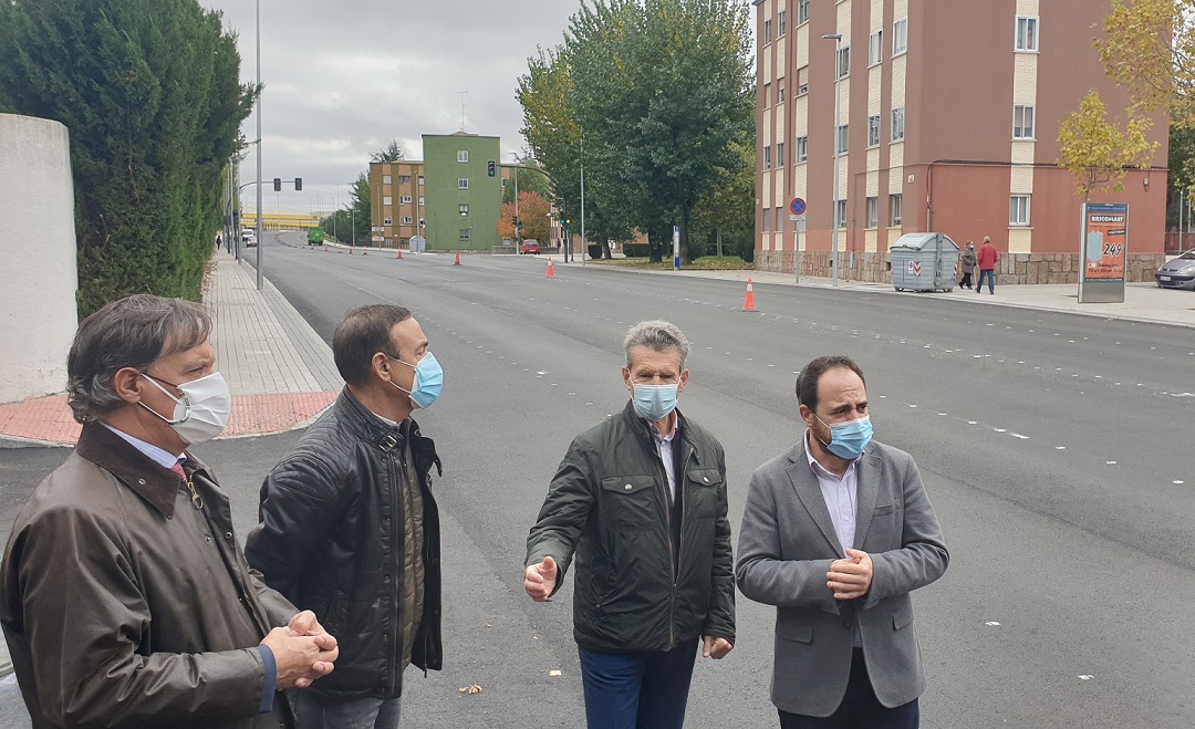 Visita a las obras del carril bici hacia Carbajosa