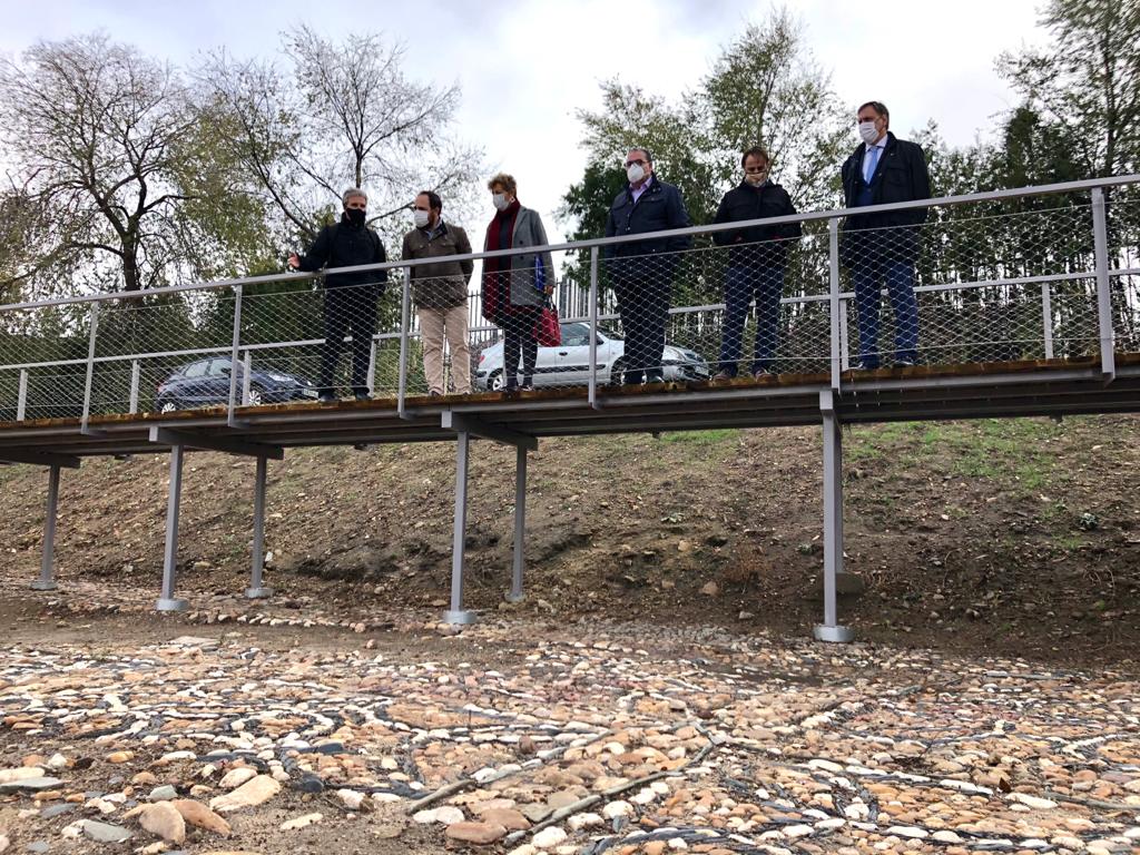 Imagen de la anterior visita del alcalde al parque arqueologico del Botanico
