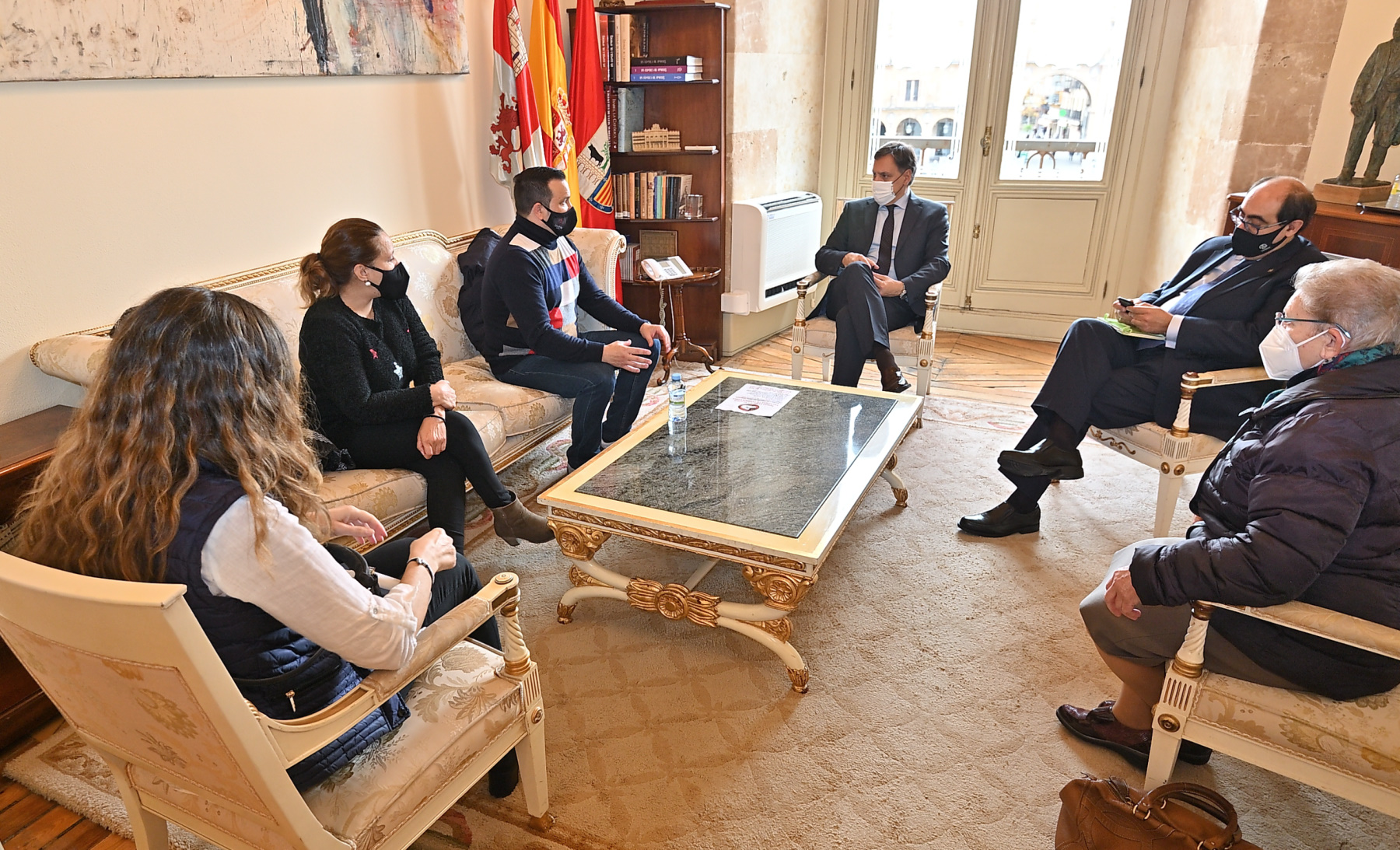 Un momento de la reunion en el Ayuntamiento de Salamanca