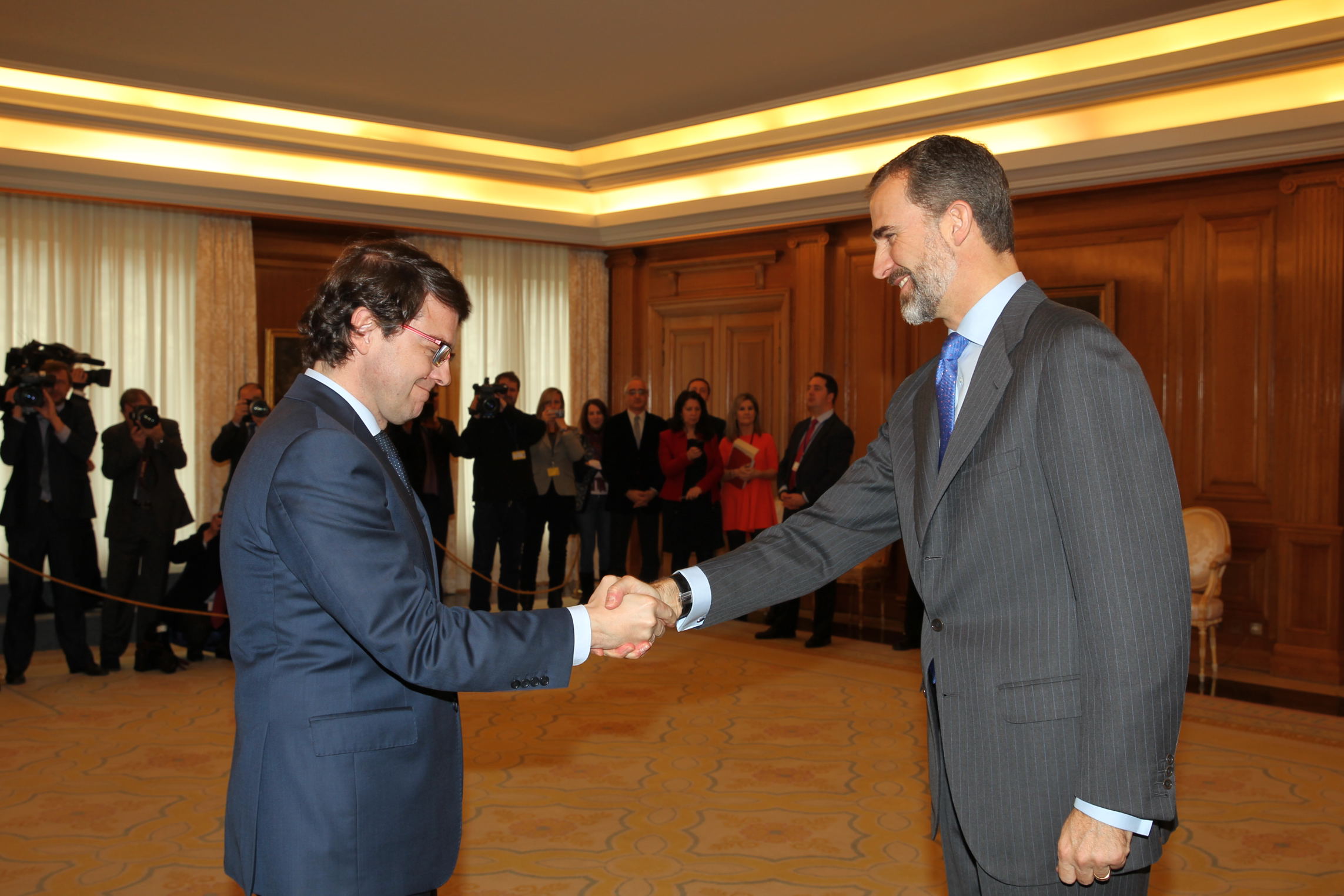 El alcalde  en la Audiencia Real. Casa de S.M. el rey
