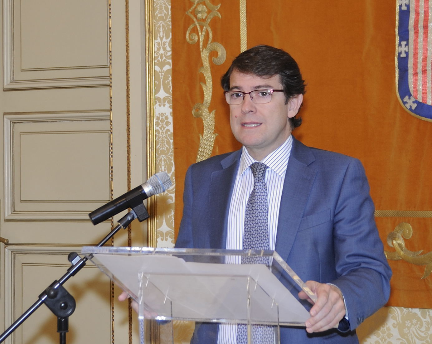 El alcalde  en nombre de la ciudad de Salamanca  entregara las Medallas de Oro
