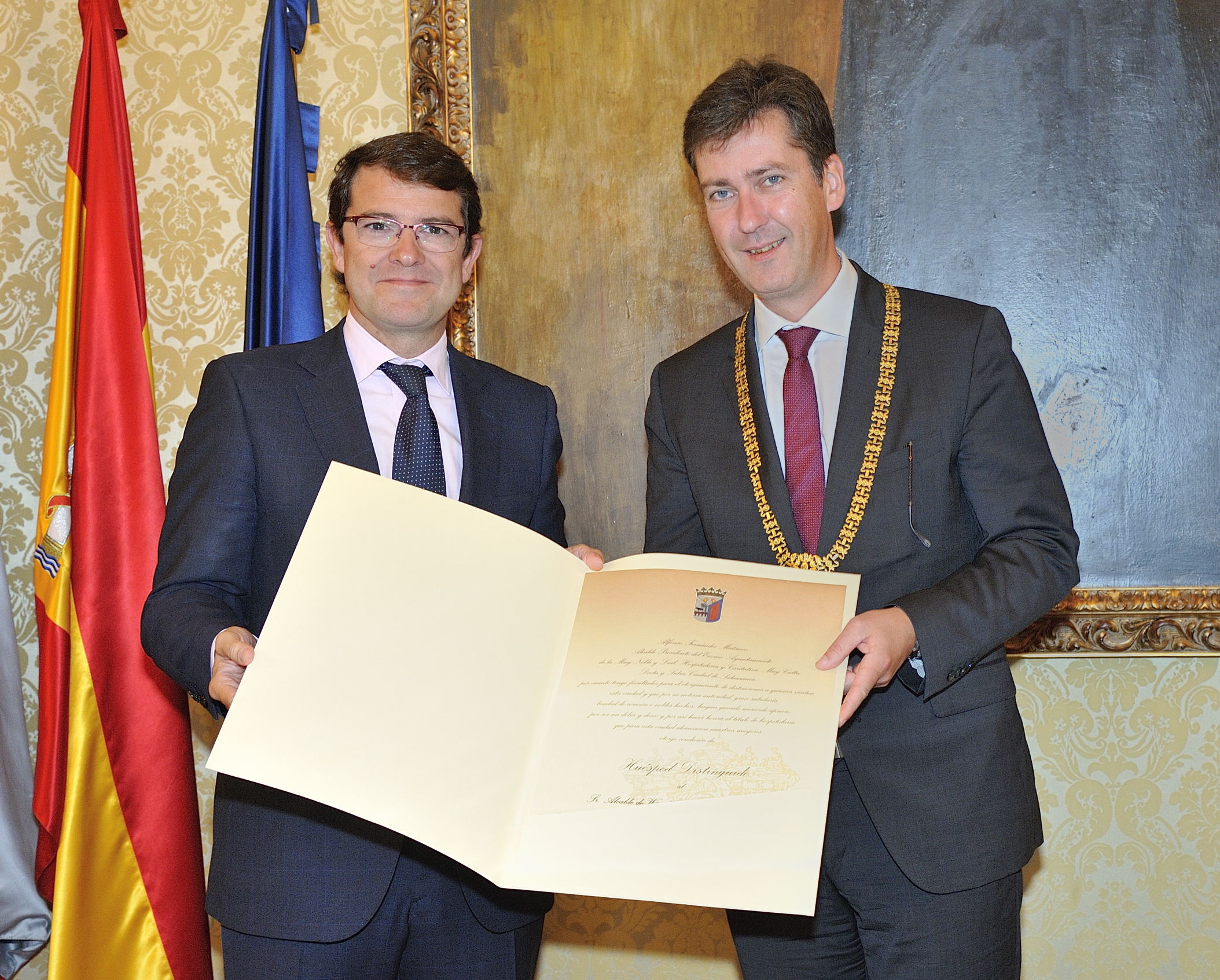El alcalde de Salamanca nombra Huesped Distinguido a su homologo en Wurzburg