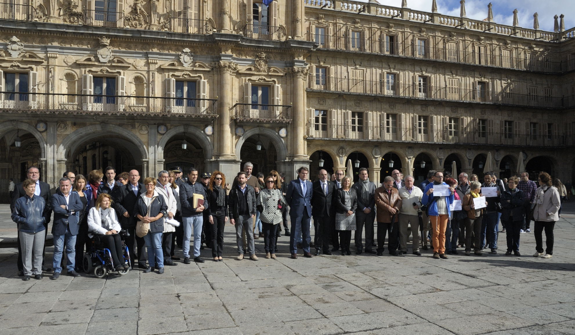 Otro compromiso es guardar un minuto de silencio ante casos de violencia machista