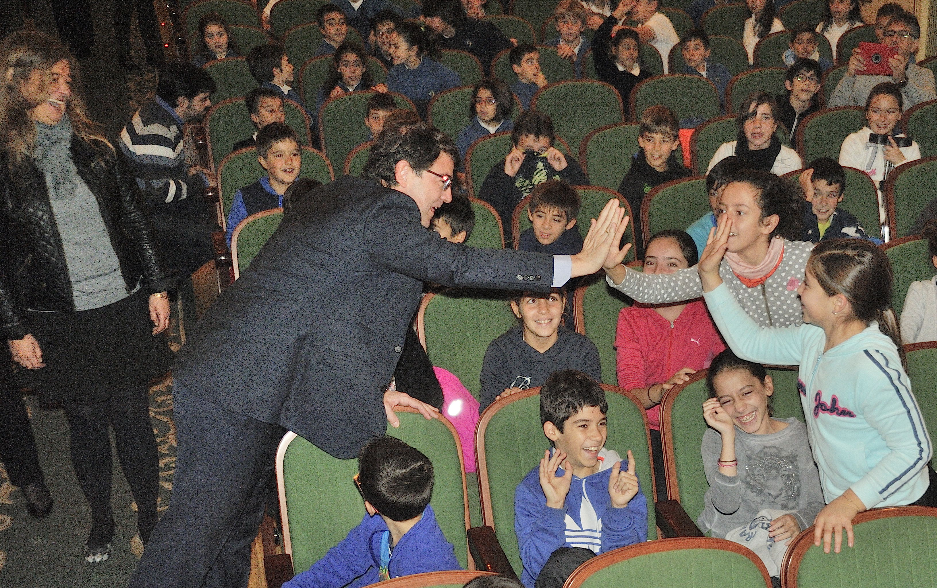 El alcalde de Salamanca ha asistido al acto con motivo del Dia Univ. de los derechos de la infancia