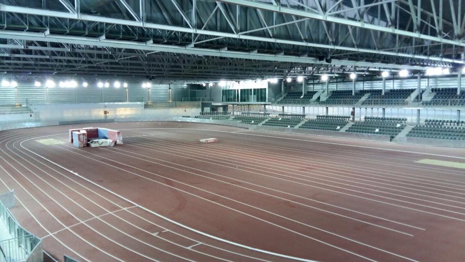 Pista cubierta de atletismo de la Ciudad Deportiva de La Aldehuela
