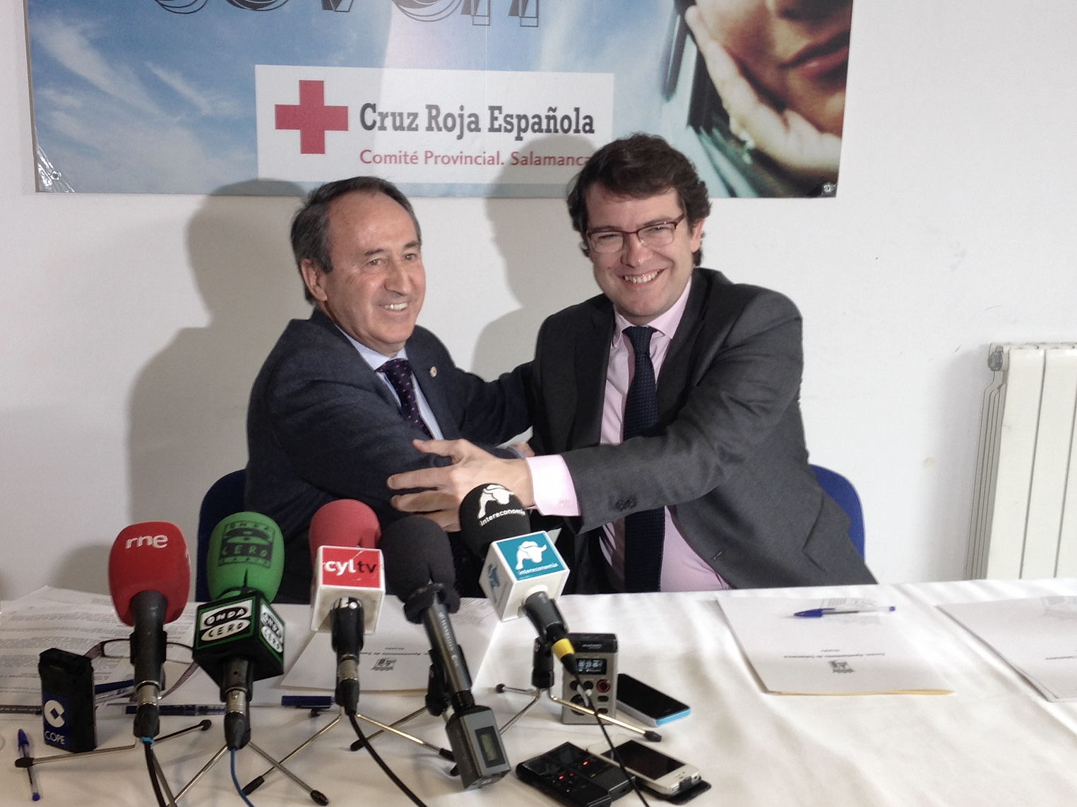 El alcalde de Salamanca y el Presidente de Cruz Roja