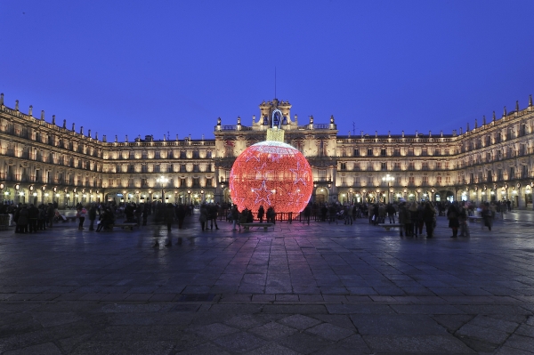 La Plaza Mayor con la decoracion navidena