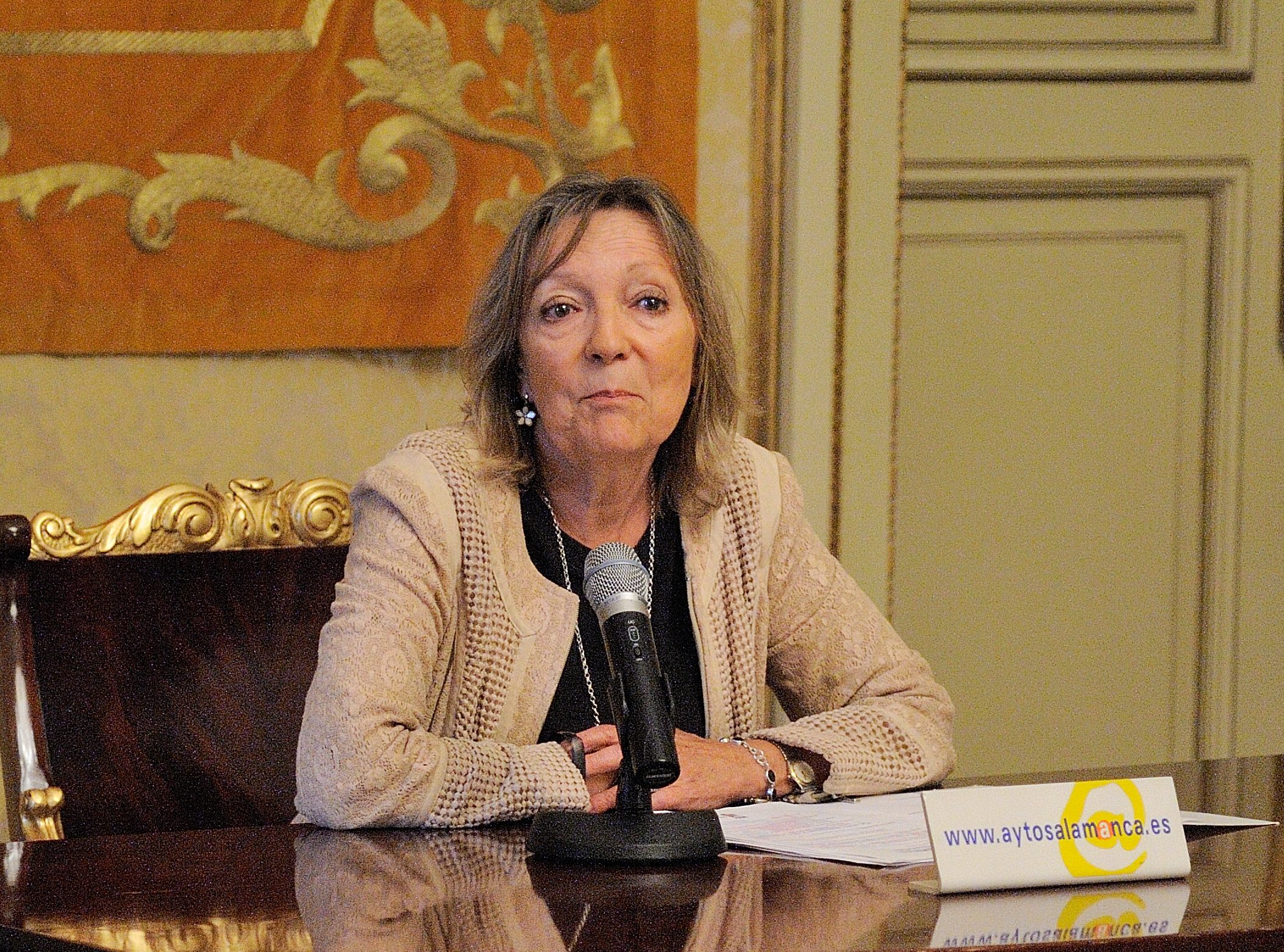 La Concejala de Familia e Igualdad de Oportunidades  Cristina Klimowitz