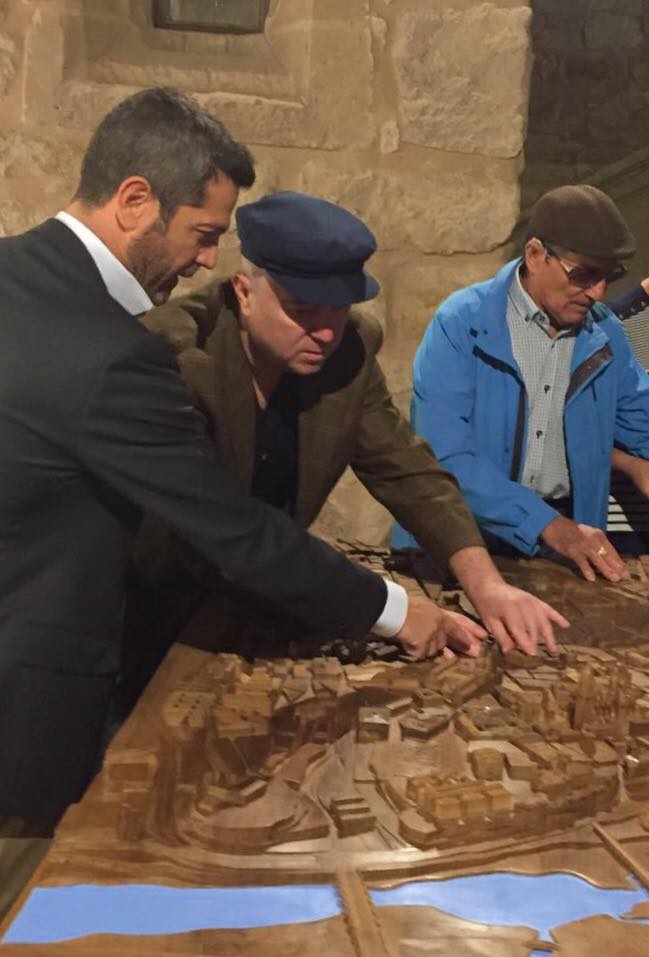 El Concejal de Turismo  Julio Lopez Revuelta  acudio a la presentacion