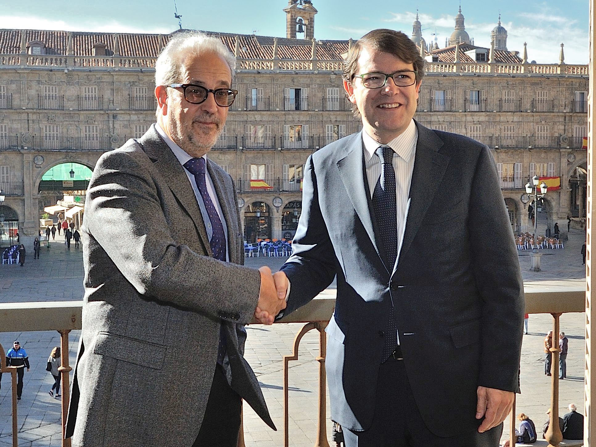 El Rector de la Universidad de Salamanca y el alcalde de Salamanca