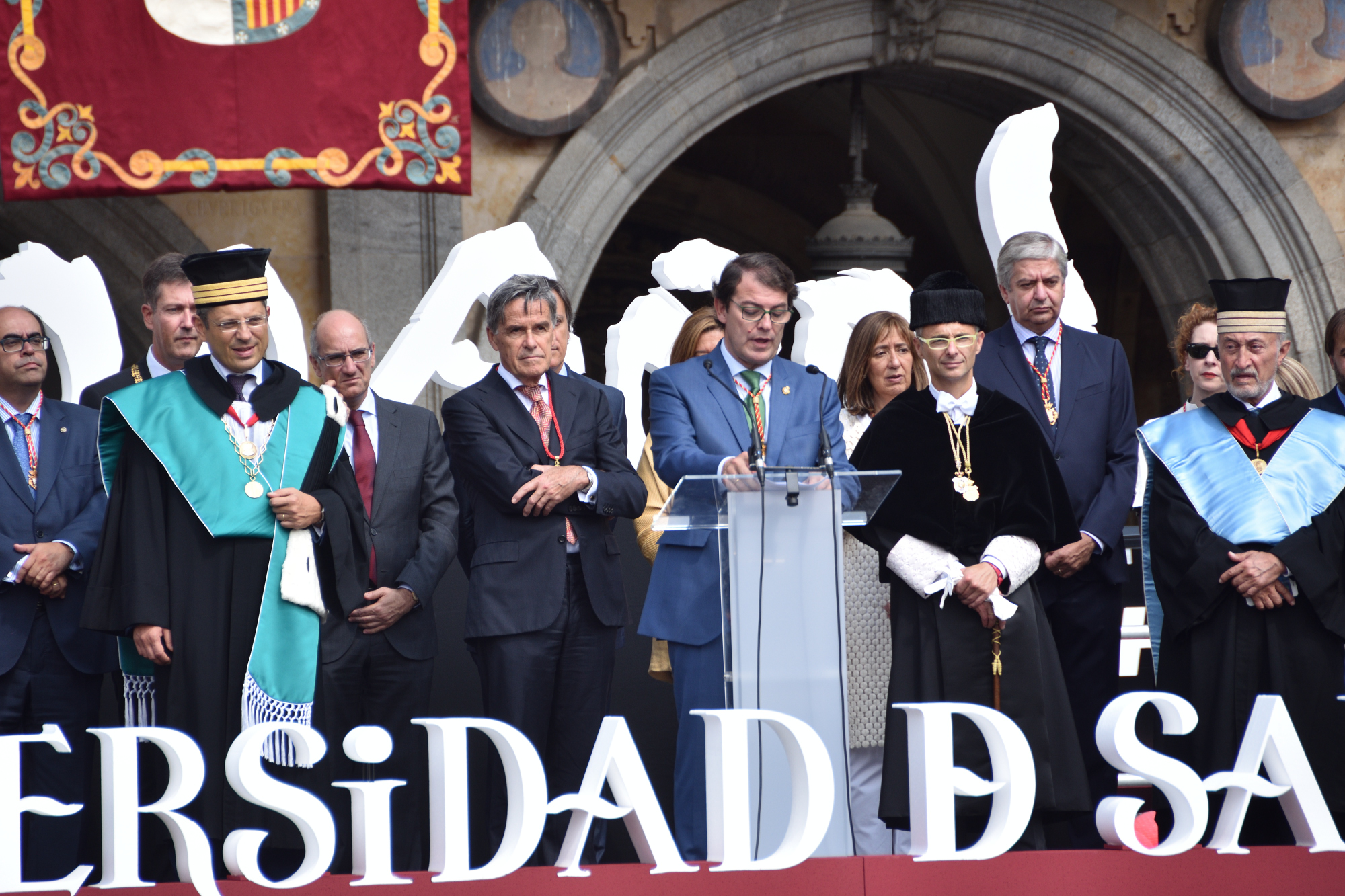 El alcalde de Salamanca ha participado en la conmemoracion del 30 aniv. de la charta magna