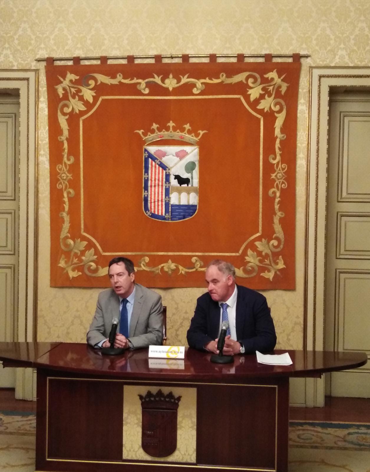 Presentacion  de la creacion de diez nuevas startups tecnologicas en la ciudad