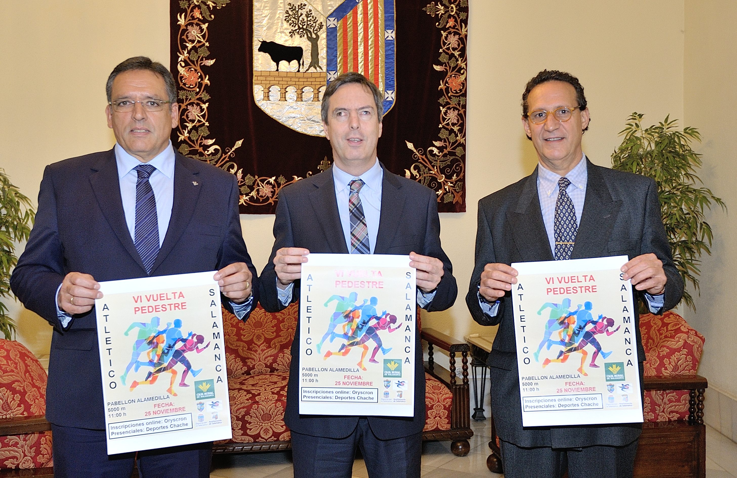 Presentacion de la VI Vuelta Pedestre en el Ayuntamiento
