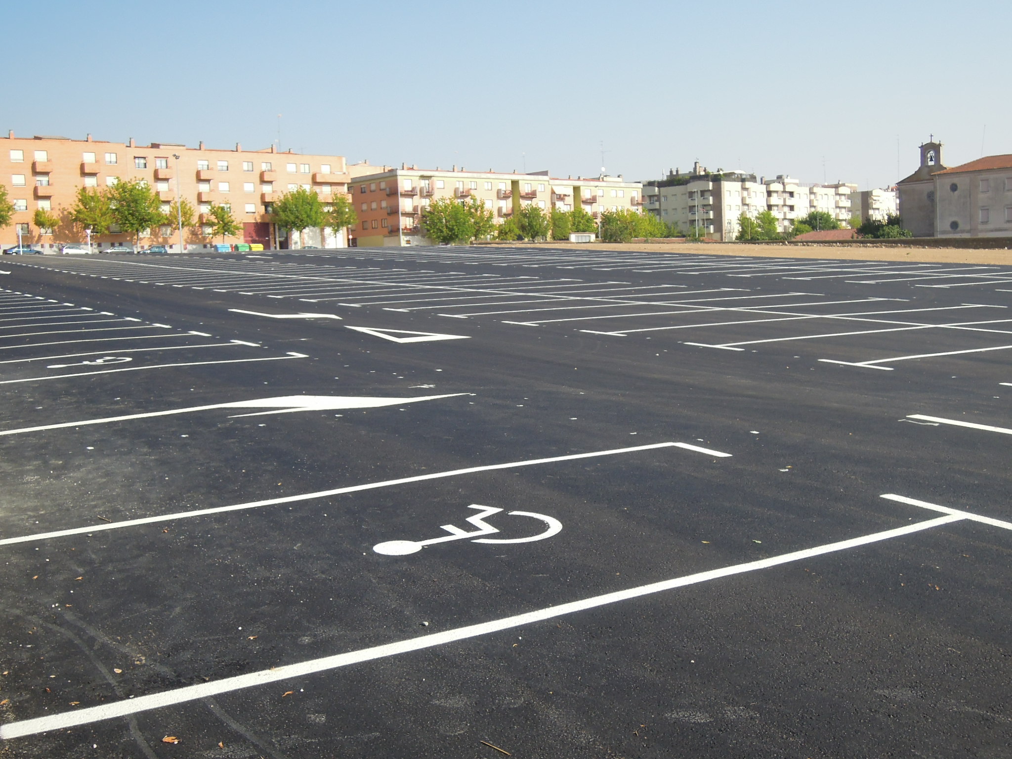 Esta legislatura se han incorporado mas de 2.800 plazas de aparcamiento gratuito en superficie