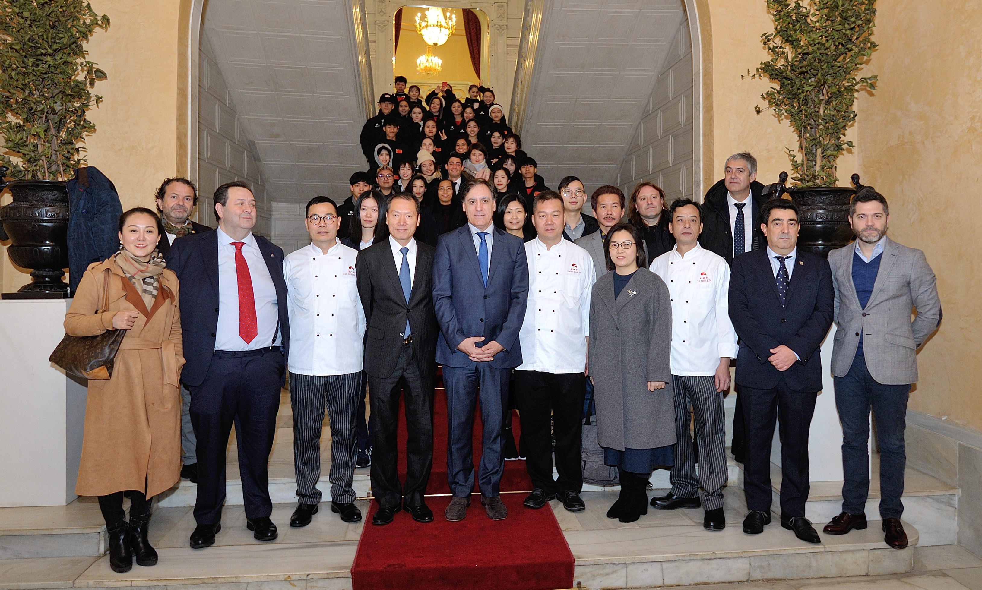Carlos Garcia Carbayo  ha recibido hoy  en el Ayuntamiento  a la delegacion china