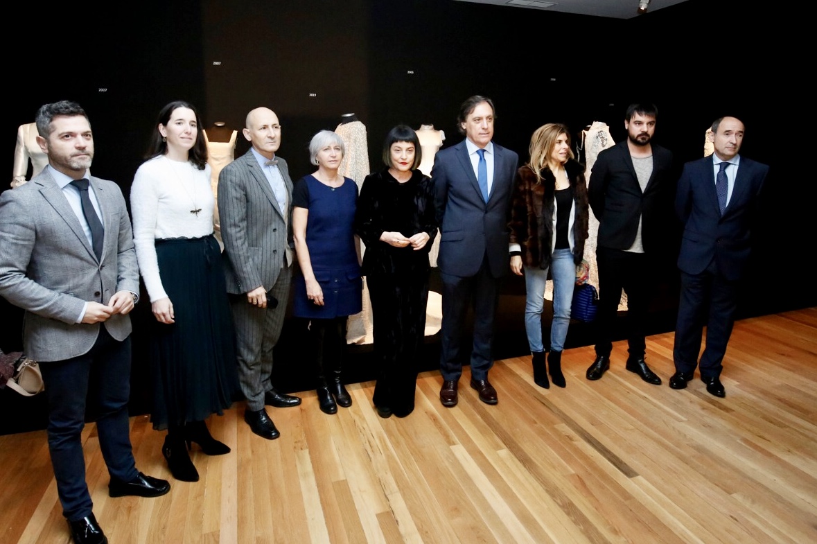 Mas de 1.800 personas han visitado la exposicion sobre la trayectoria de fely campo