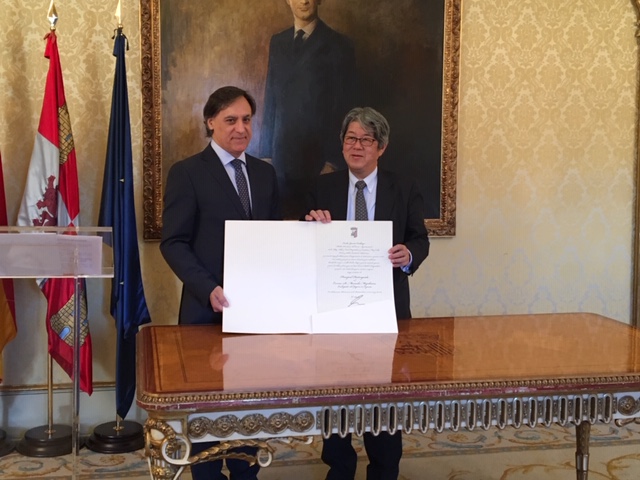 El alcalde de Salamanca y el embajador de Japon