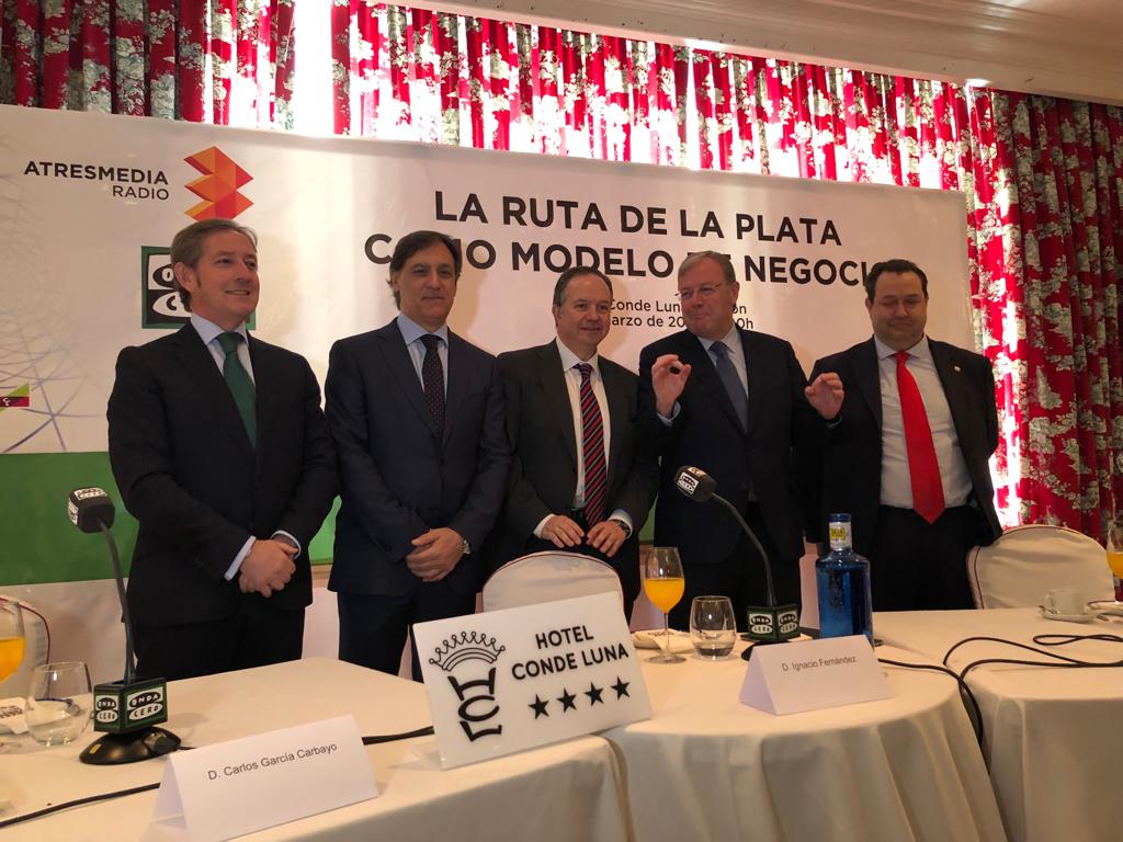 El alcalde de Salamanca en el desayuno-debate  La Ruta de la Plata como Modelo de Negocio