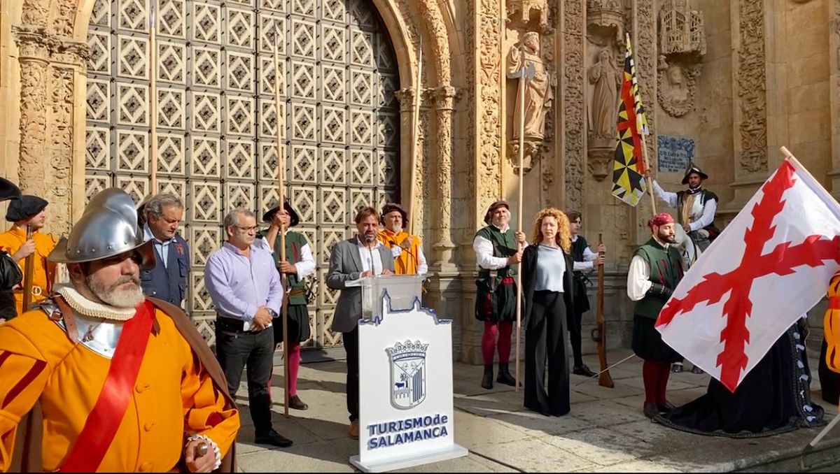 Fernando Castano y Ana Suarez en la presentacion de las actividades