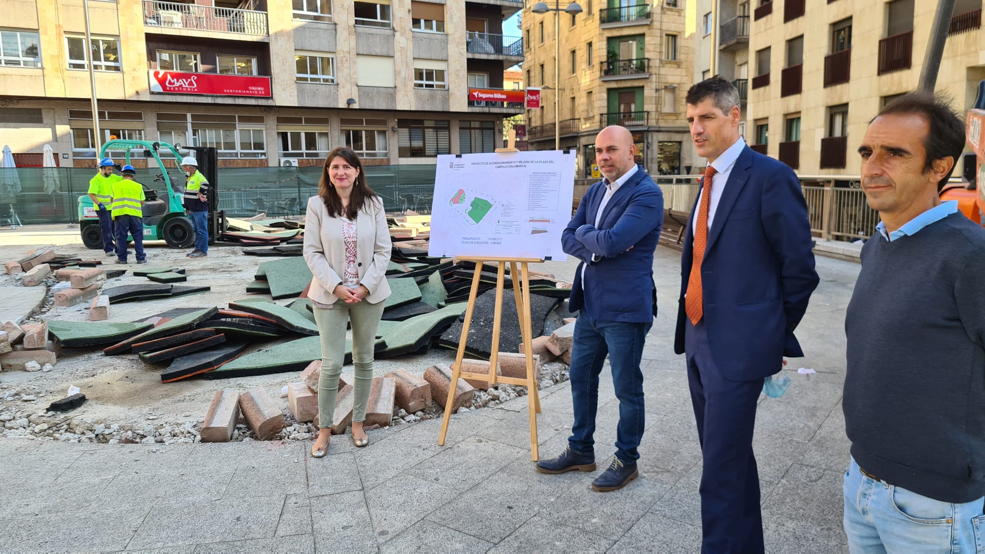 Visita a las obras de la Plaza del Campillo