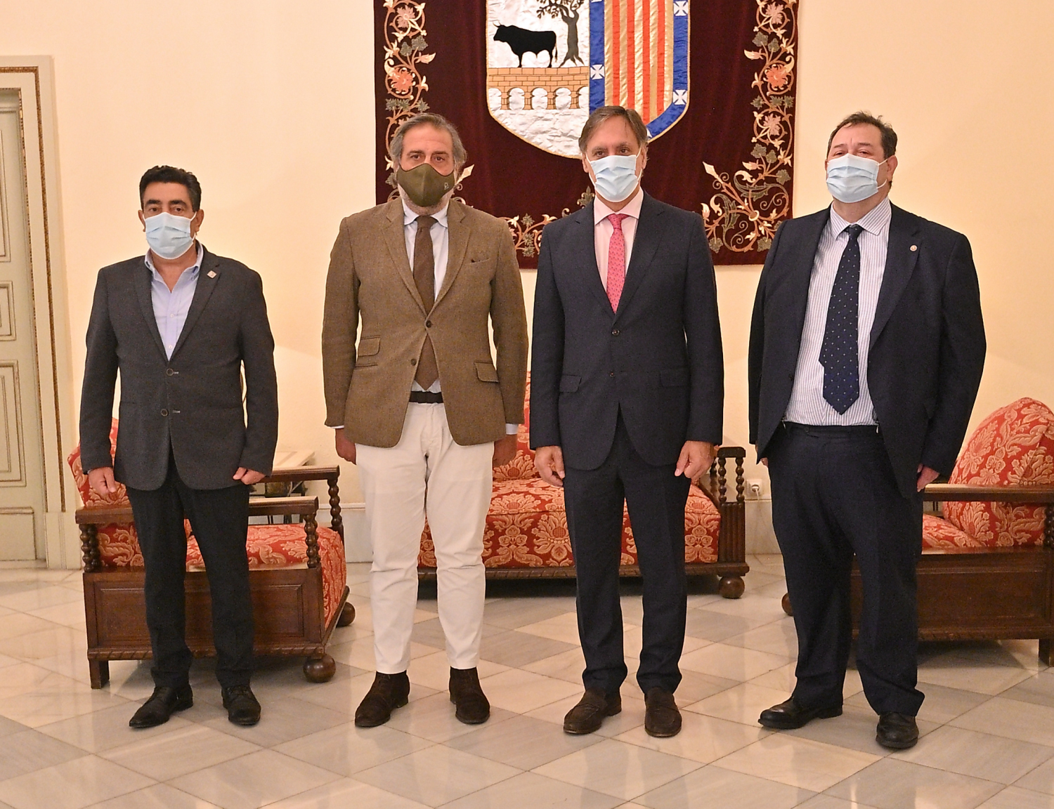 Jose Vicente Martin Galeano  Angel Asensio  Carlos Garcia Carbayo y Benjamin Crespo