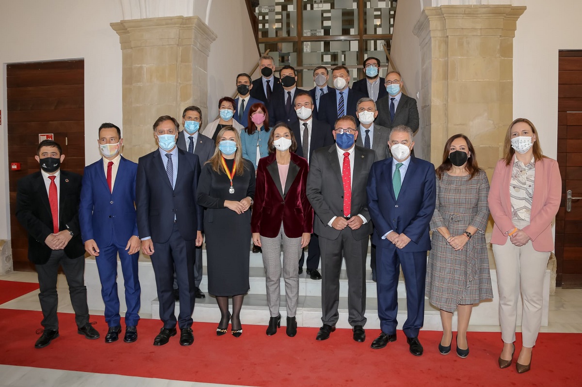 El alcalde en Baeza  donde se ha anunciado la inversion
