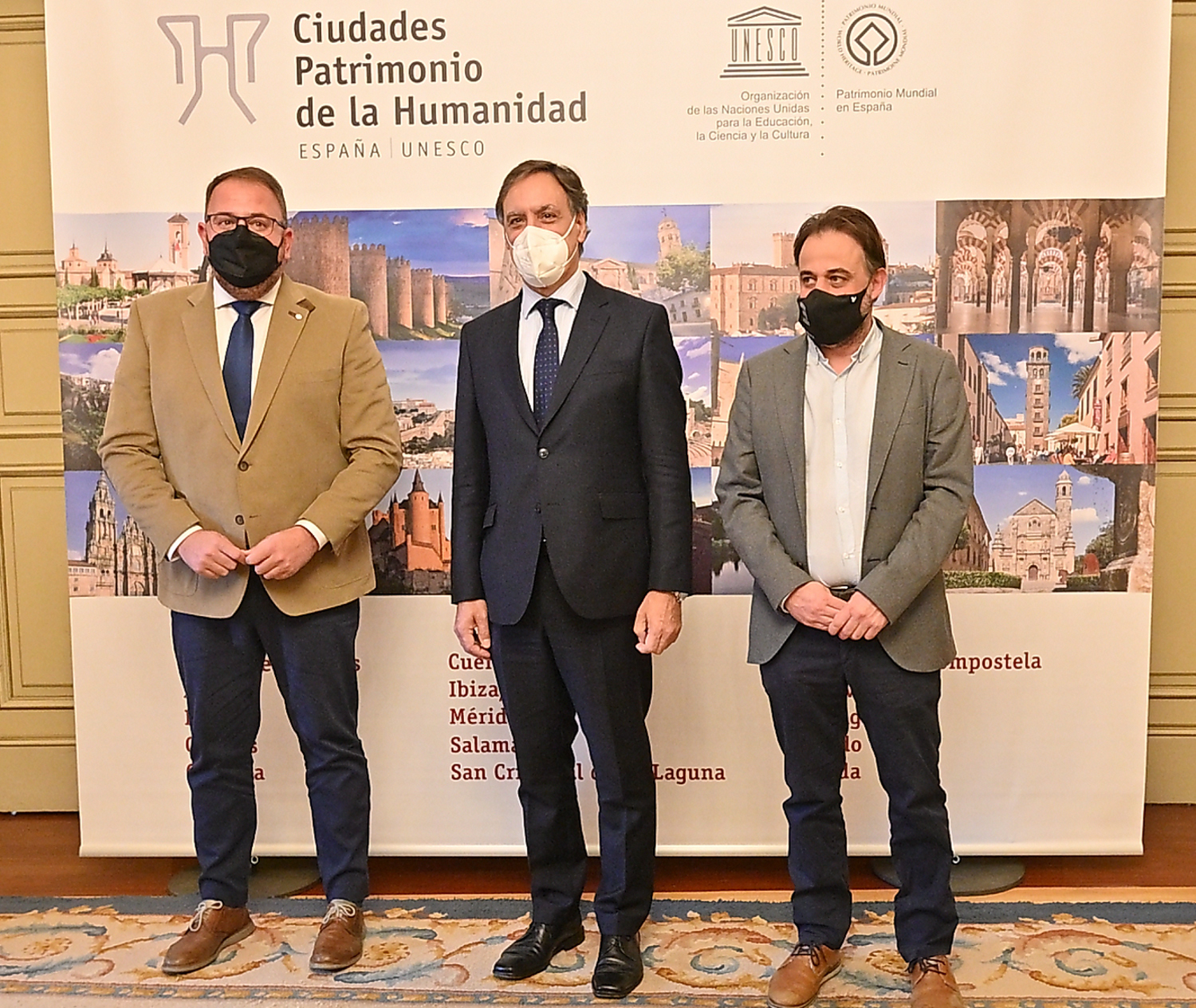 Antonio Rodriguez Osuna  Carlos Garcia Carbayo y Fernando Castano