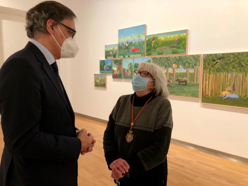 Carlos Garcia Carbayo e Isabel Villar en la inauguracion de la muestra