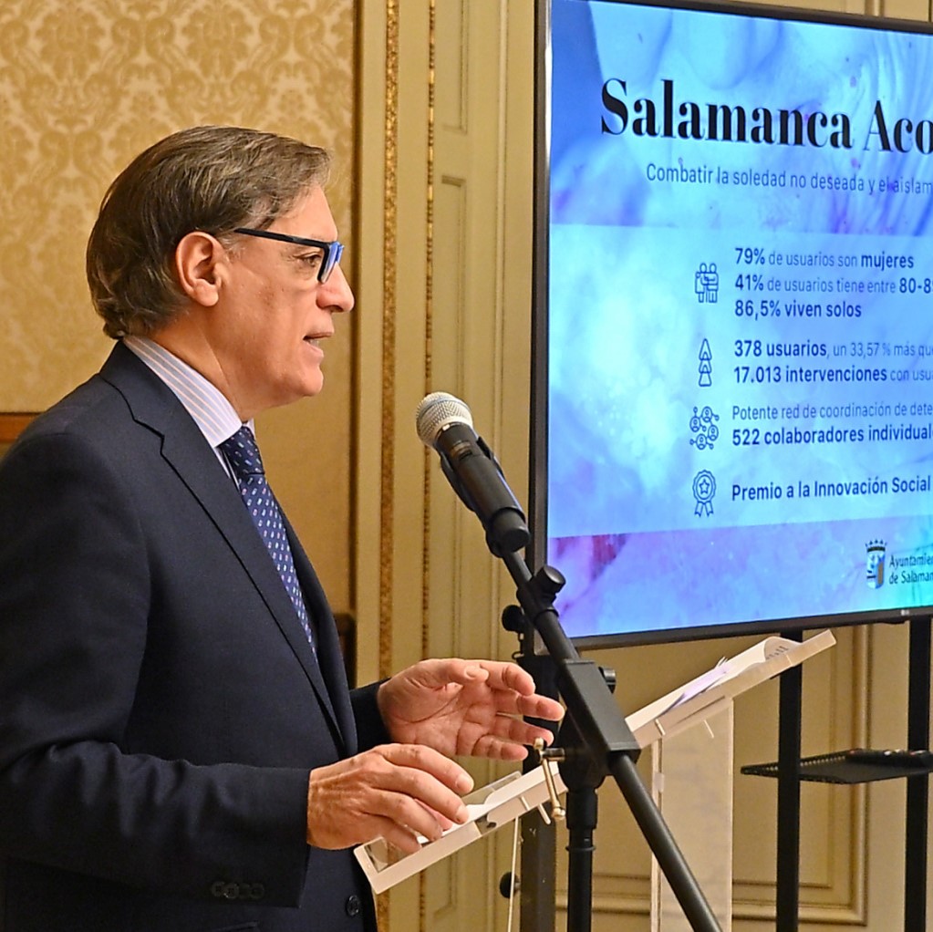 Garcia Carbayo presenta el balance del programa  Salamanca Acompana  2022